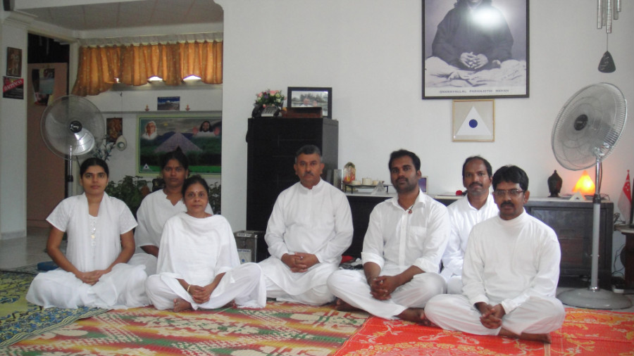 8 Paranjothi Family